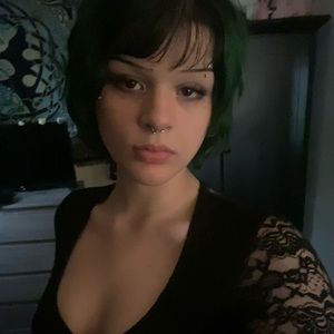 Meet your Posher, Ana
